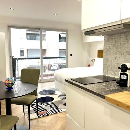 Moderne Balcon, Rue D'antibes- Hyper Centre A0b191 דירה *